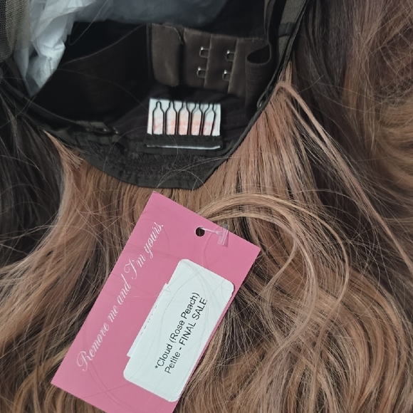 Chelsey Smith Wig Cloud In Rose Peach Lace Front - Picture 2 of 8